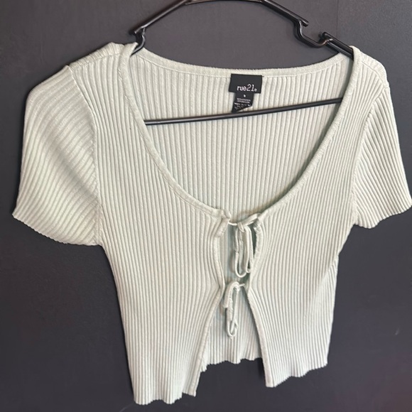 Rue 21 Size Small Mint Green Ribbed Front Double Tie Crop Top - Picture 1 of 5